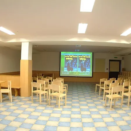 Wurzenrainer & Hostel *