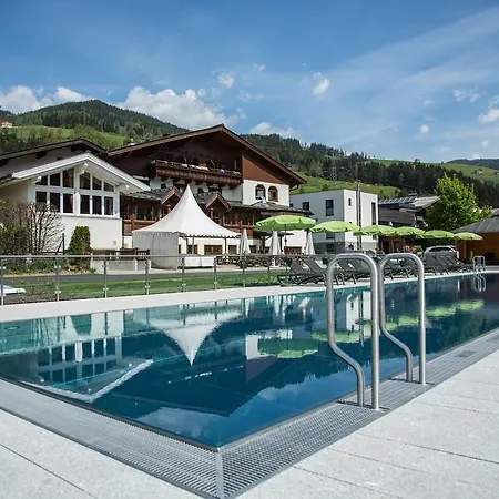 Wurzenrainer & Hostel Wagrain