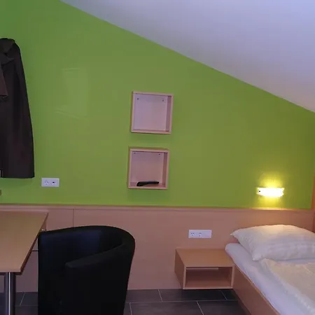 Wurzenrainer Hotel & Hostel