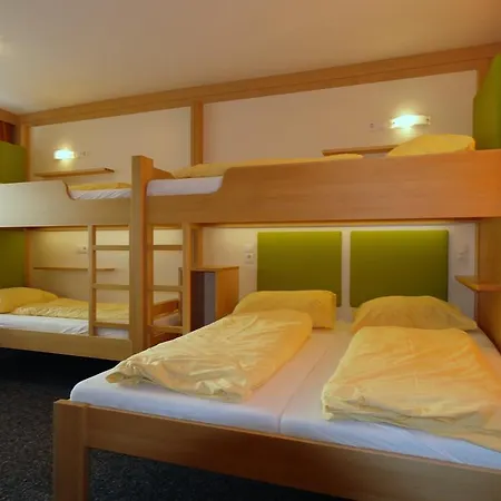 Wurzenrainer & Hostel *
