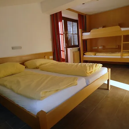 Wurzenrainer & Hostel