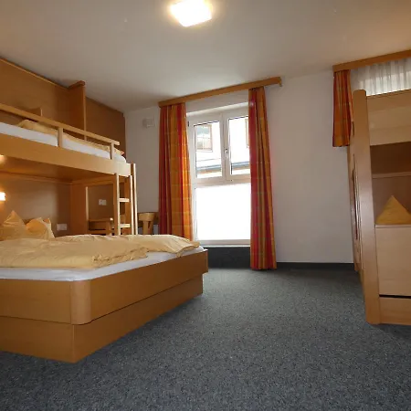 Wurzenrainer & Hostel Wagrain